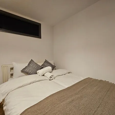 E1 Luxury Apartment London Exterior photo