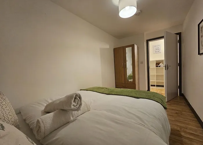 E1 Luxury Apartment